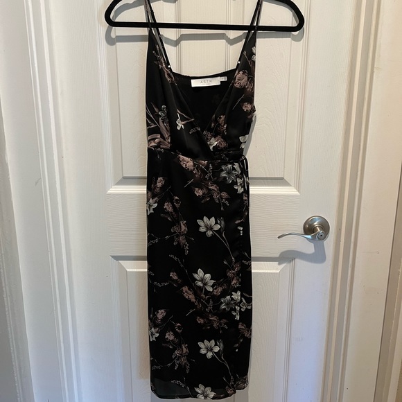 ASTR Satin Floral Print Wrap Dress- Size Small - Picture 2 of 3